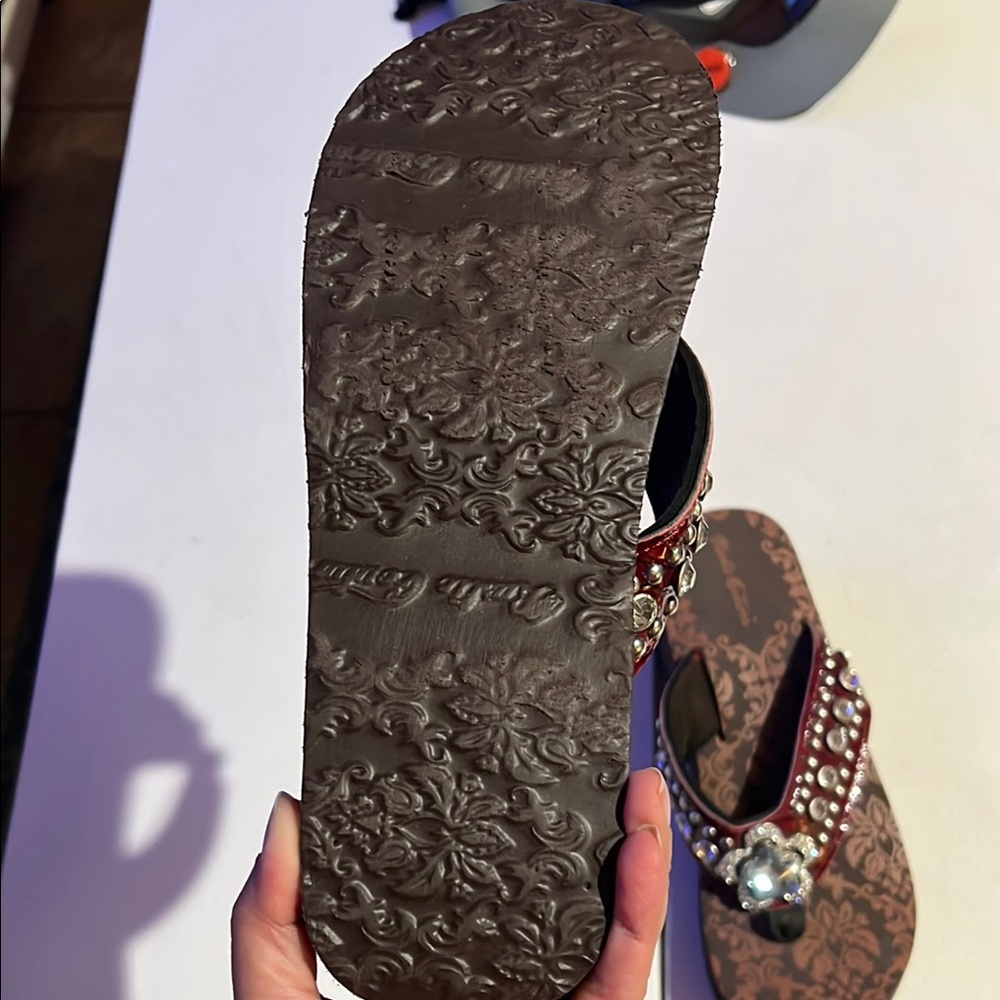 Rustic Cultures studded and embellished Red and Brown flip-flop Sandals 10 - Picture 5 of 12